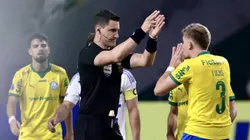 - Bruno Fuchs jogador do Palmeiras reclama com a arbitragem