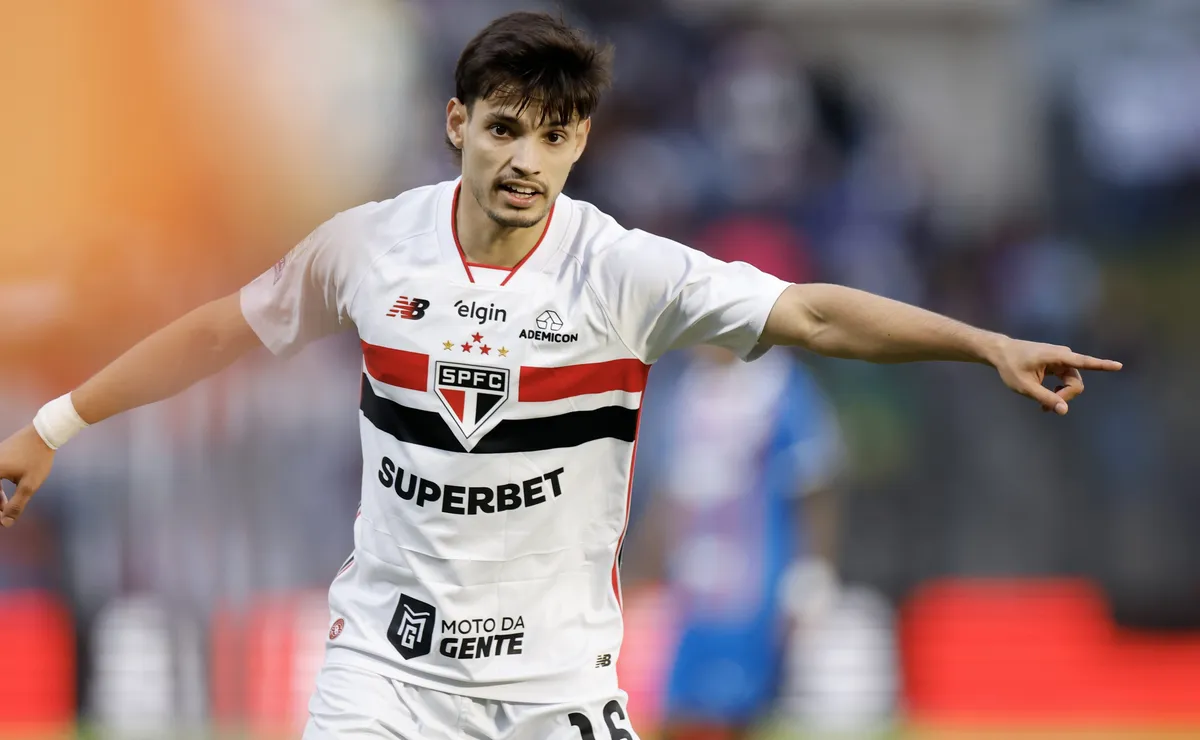 Bobadilla é liberado pelo São Paulo para jogar a Copa do Mundo