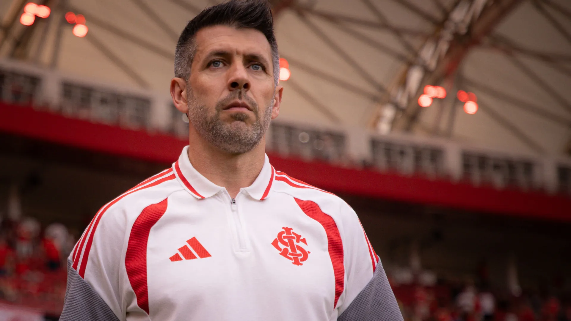 Pezzolano busca confirmar a classificação na Copa do Brasil – Foto: Maxi Franzoi/AGIF