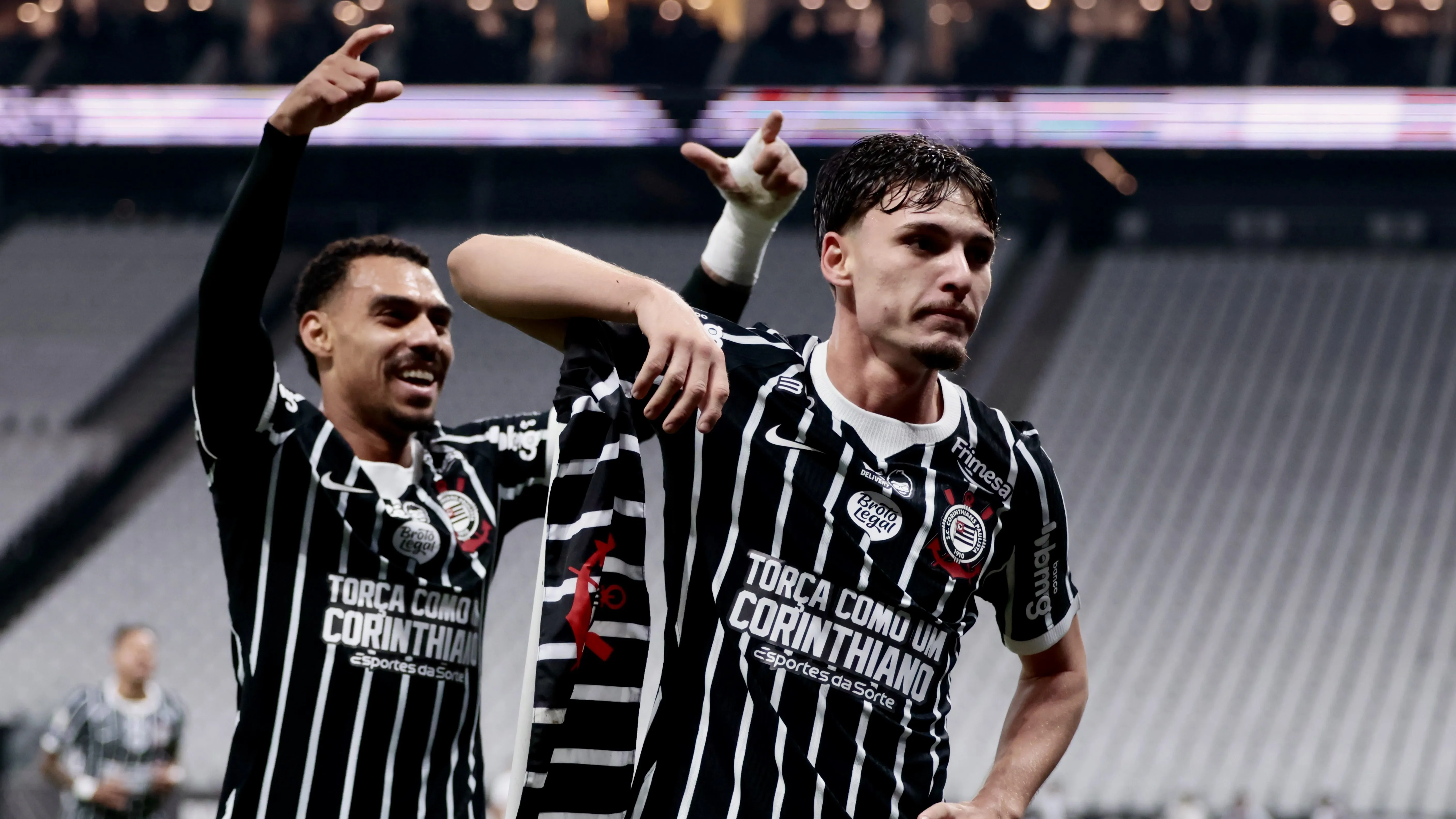 Corinthians x São Paulo - Foto: Marcello Zambrana/AGIF.