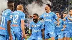 Mantuan (à direita) é desejo de Fernando Diniz no Corinthians em negociação com Zenit