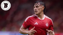 Bernabei em campo pelo Internacional. Foto: Maxi Franzoi/AGIF
