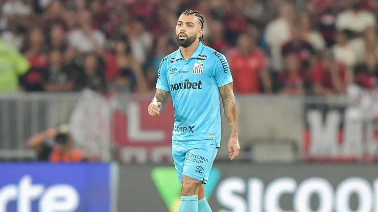 Gabigol durante derrota do Santos para o Flamengo no Maracanã