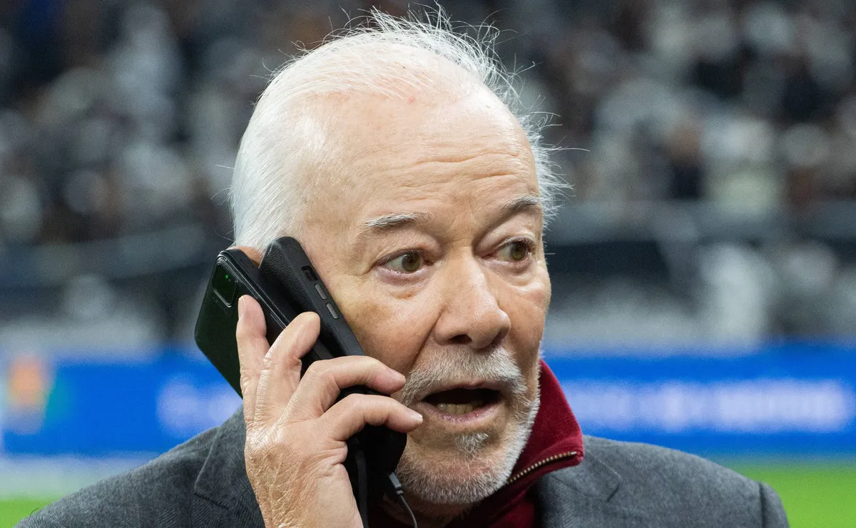 ‘São Paulo não pode demitir Roger Machado por estar quebrado’, desabafa Harry Massis em áudio vazado