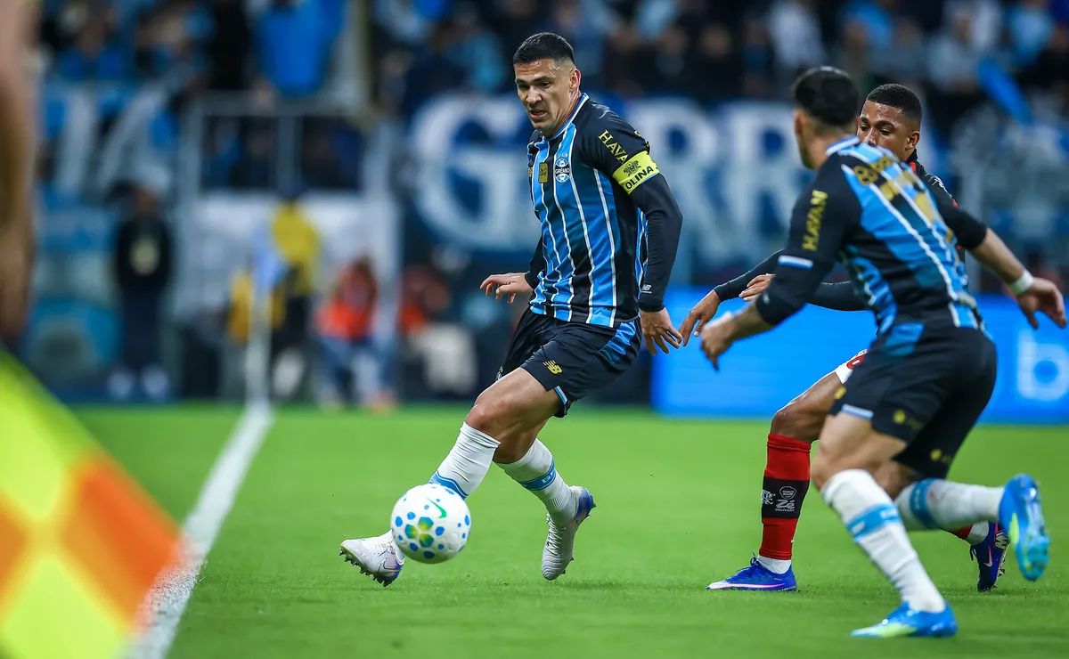 Balbuena desabafa após derrota do Grêmio para o Flamengo: “Tem muita coisa para melhorar”