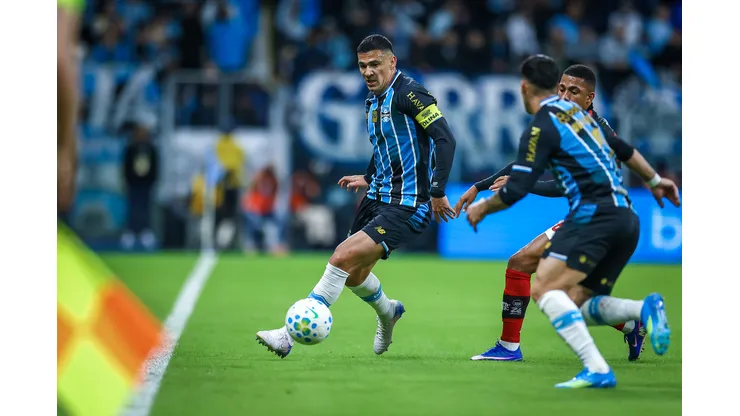 Balbuena, zagueiro do Grêmio em partida pelo campeonato brasileiro (Foto: Lucas Uebel / Grêmio)