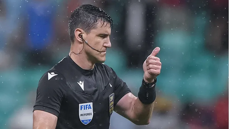 Rafael Klein, árbitro de Remo x Palmeiras - Foto: Jhony Pinho/AGIF