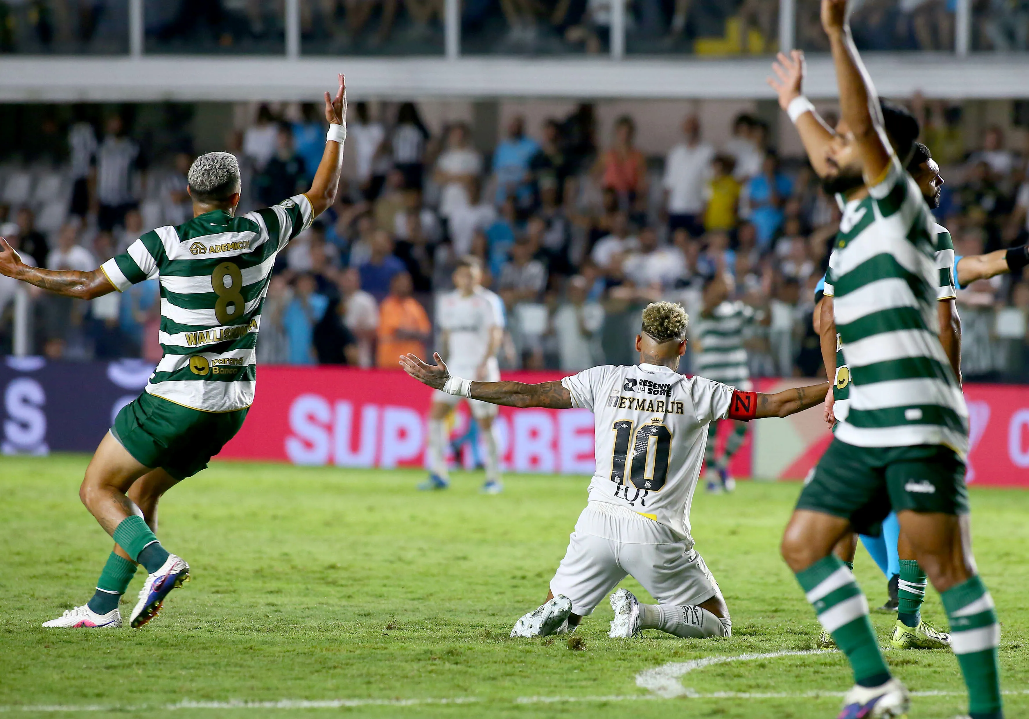 Neymar jogador do Santos durante partida contra o Coritiba no estadio Vila Belmiro pelo campeonato Copa Do Brasil 2026. Foto: Mauricio De Souza/AGIF