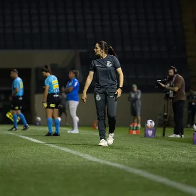 Carine Bosseti destaca construção de identidade do Mirassol Feminino