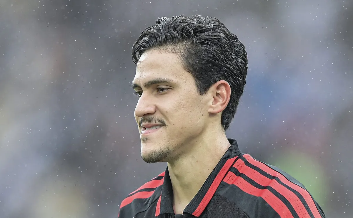 Ancelotti avalia última vaga na Seleção entre Rayan, Pedro e Andrey Santos