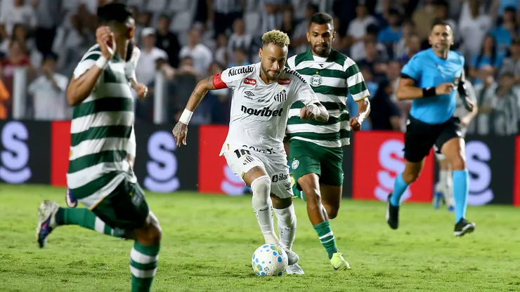 Santos x Coritiba. Foto: Mauricio De Souza/AGIF