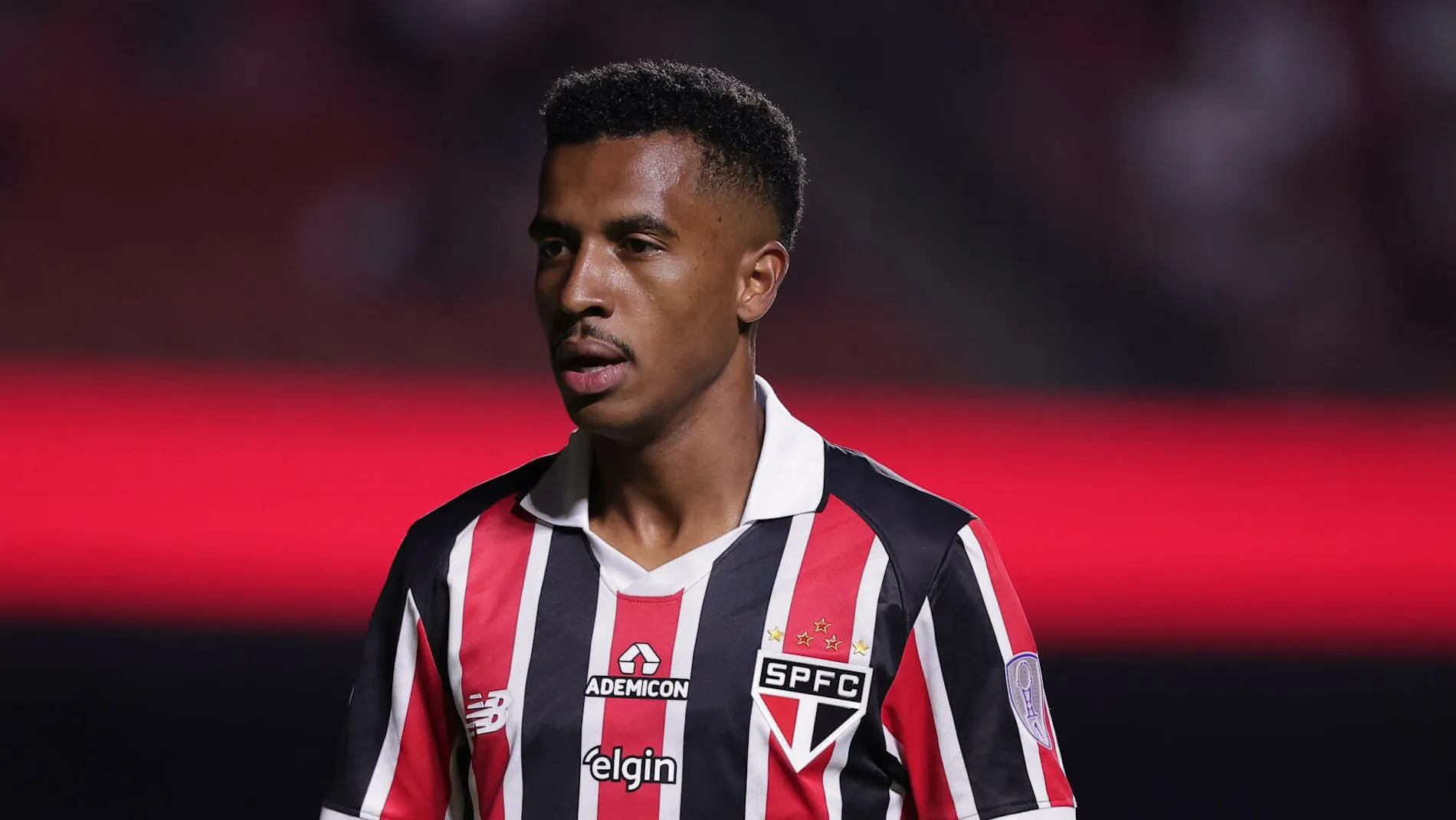 Marcos Antônio, meio-campista do São Paulo