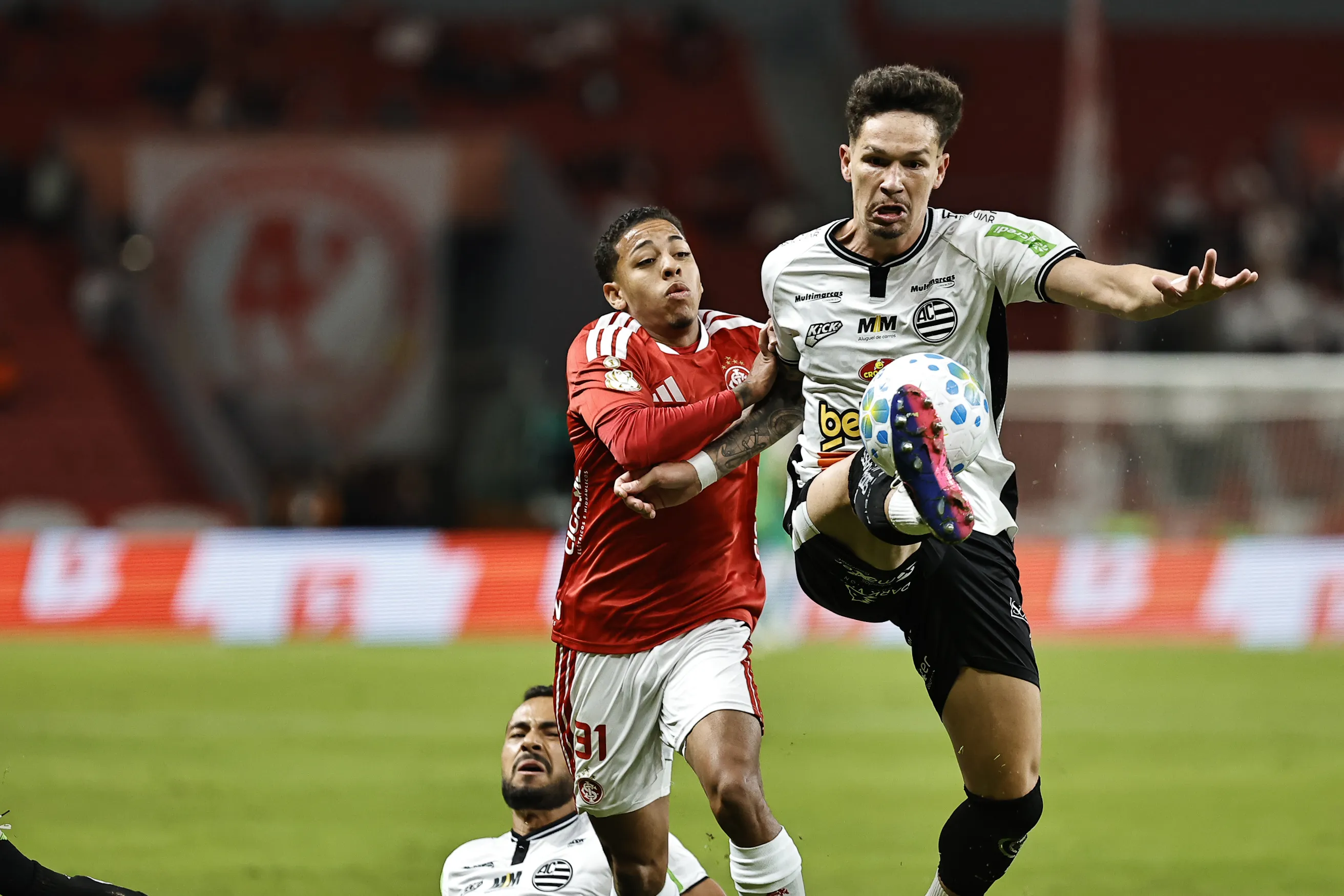 Internacional x Athletic. Foto: Roberto Vinicius/AGIF