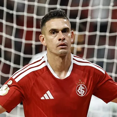 Borré comanda vitória e Inter passa de fase na Copa do Brasil
