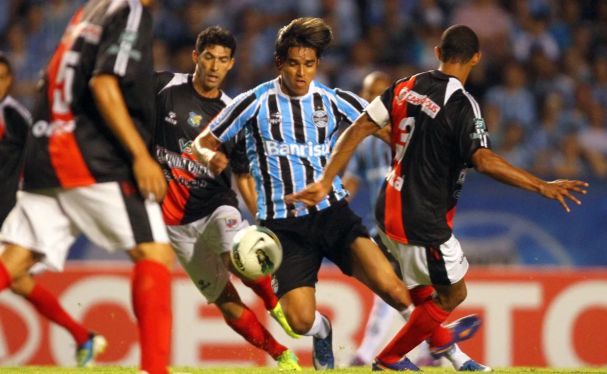 Grêmio defende retrospecto perfeito contra sergipanos para avançar na Copa do Brasil diante do Confiança-SE