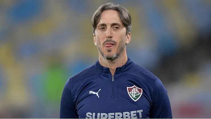 Luis Zubeldía técnico do Fluminense durante partida contra o Operário. Foto: Thiago Ribeiro/AGIF