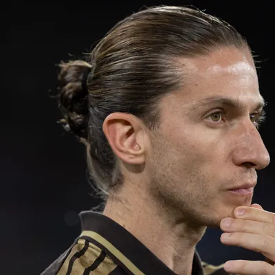 Ex-Flamengo, Filipe Luís vira 3ª opção do Benfica
