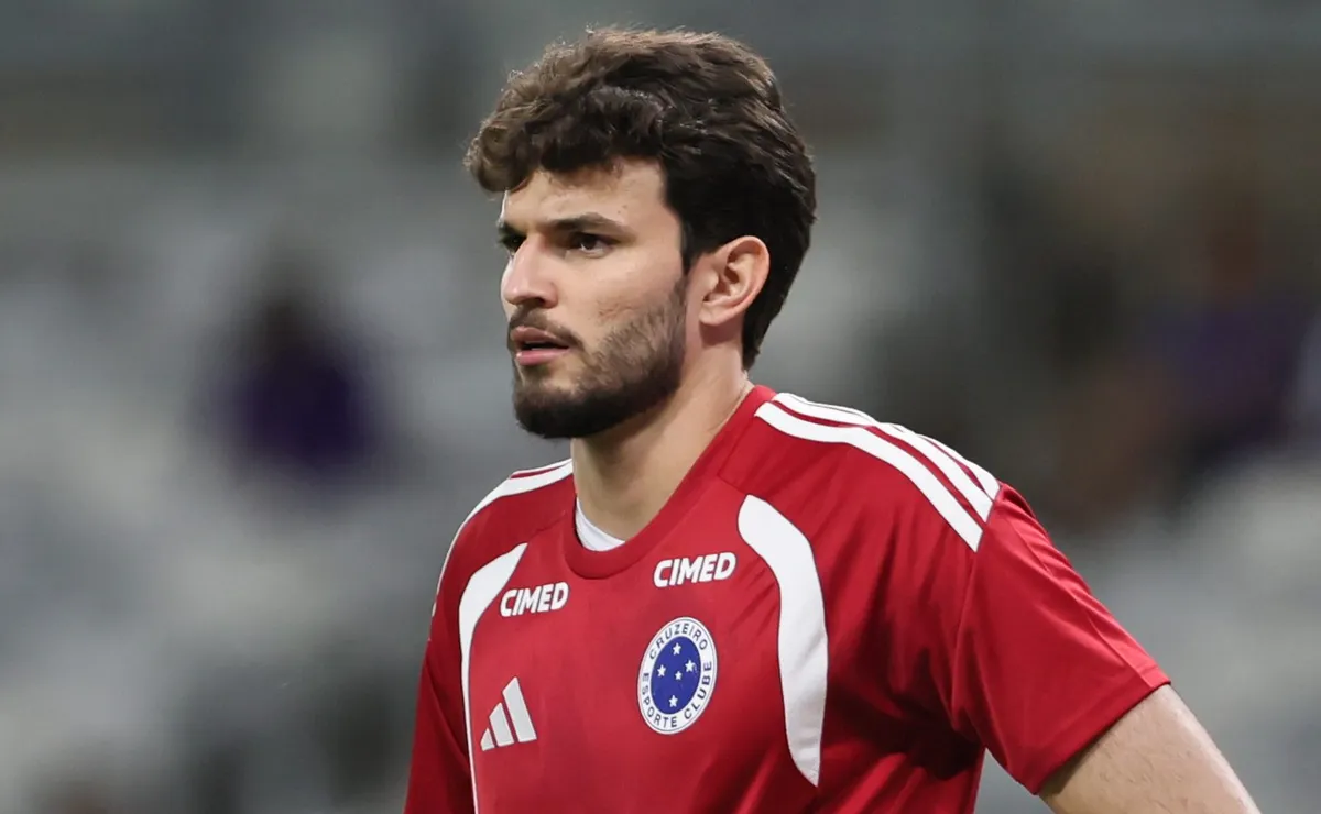 Otávio celebra classificação do Cruzeiro e mais um jogo sem levar gols