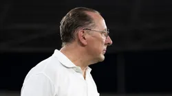 - John Textor dono da saf do Botafogo durante partida contra o Cruzeiro