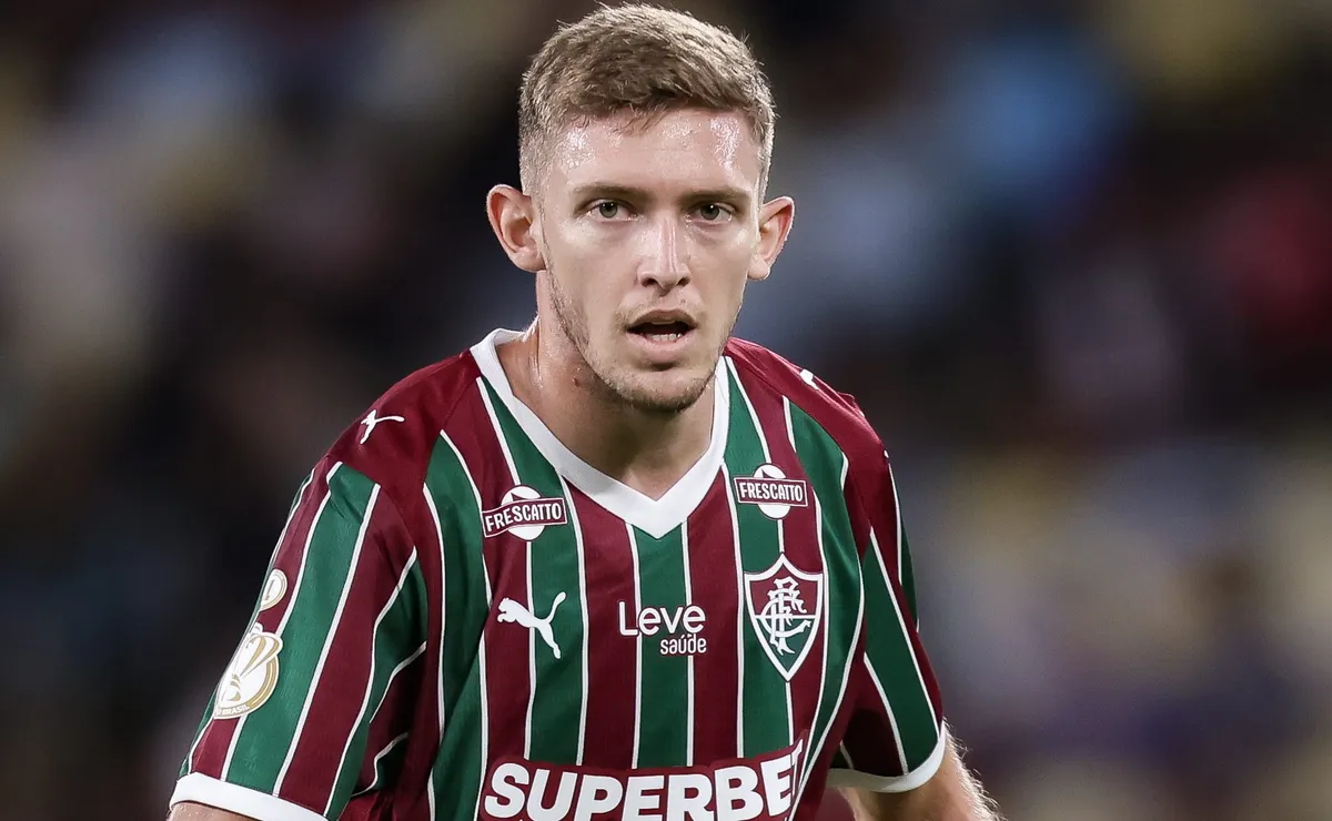 Castillo fica indignado após lance polêmico contra o Fluminense