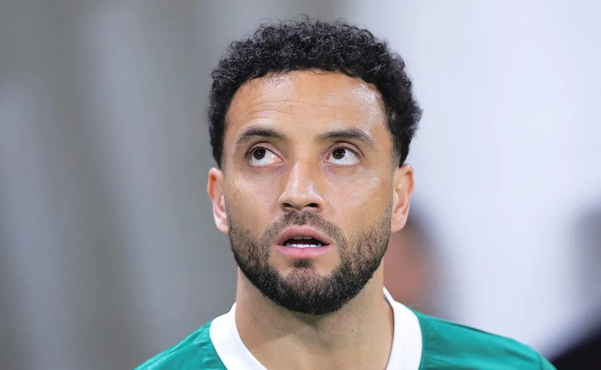 Possível alvo do Internacional, Felipe Anderson tem salário de quase R$ 2 milhões no Palmeiras