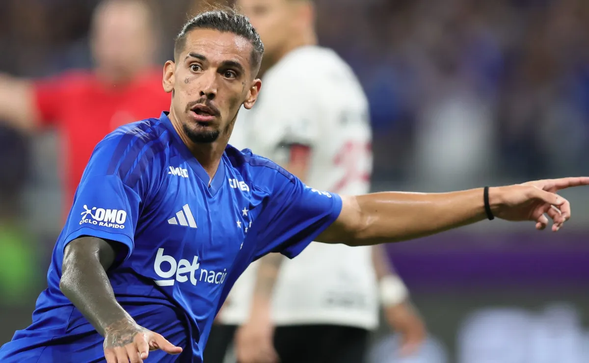Chico da Costa recebe vários contatos e saída do Cruzeiro esquenta