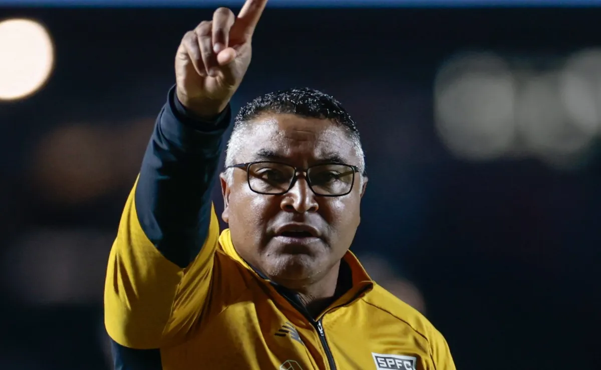 Roger Machado chega a Juventude x São Paulo pela Copa do Brasil sem repetir nenhuma escalação