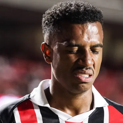 SPFC pede R$ 132 milhões ao Flamengo para vender Marcos Antônio