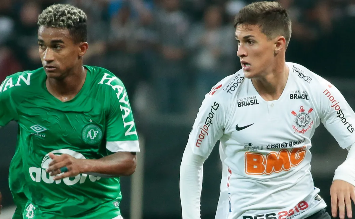 Corinthians avançou em quatro dos cinco duelos contra equipes catarinenses na história da Copa do Brasil