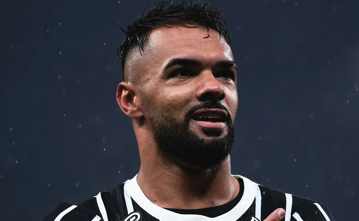 Raniele lidera ações defensivas entre meio-campistas da Série A e vira pilar do Corinthians na temporada