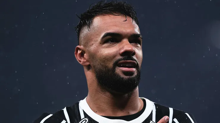 Raniele se firmou como um dos pilares do Corinthians de Fernando Diniz