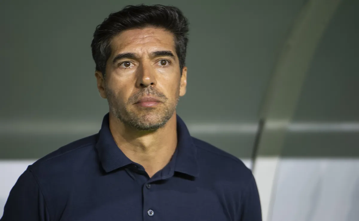 Abel Ferreira deve poupar titulares e prepara zaga inédita do Palmeiras na Copa do Brasil