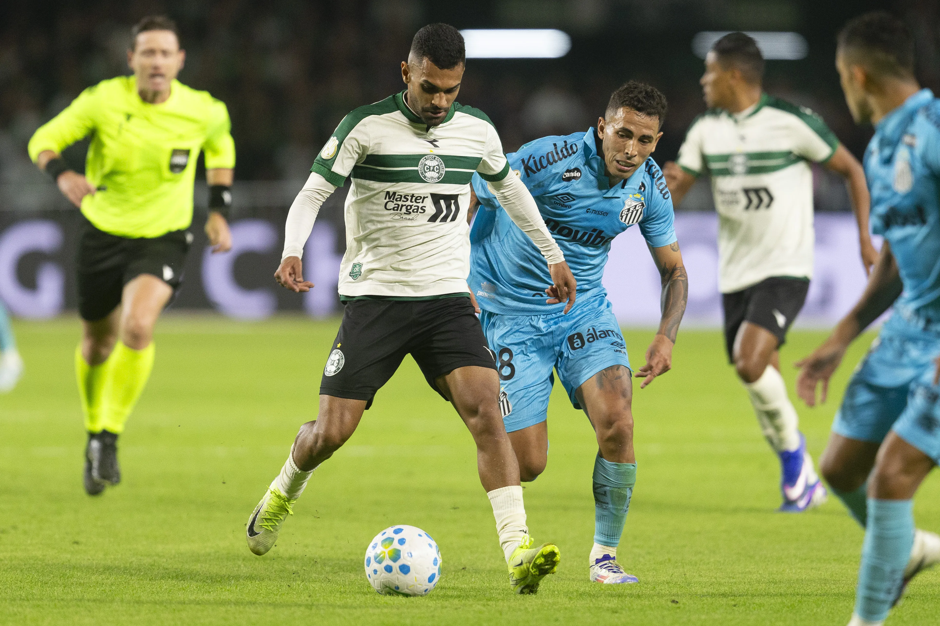 Coritiba x Santos. Foto: Hedeson Alves/AGIF