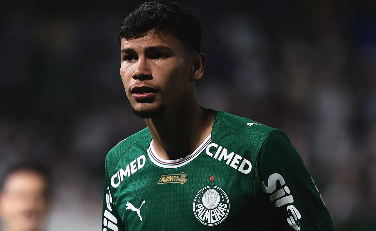 Erick Belé marca 1º gol no profissional e chama atenção no Palmeiras