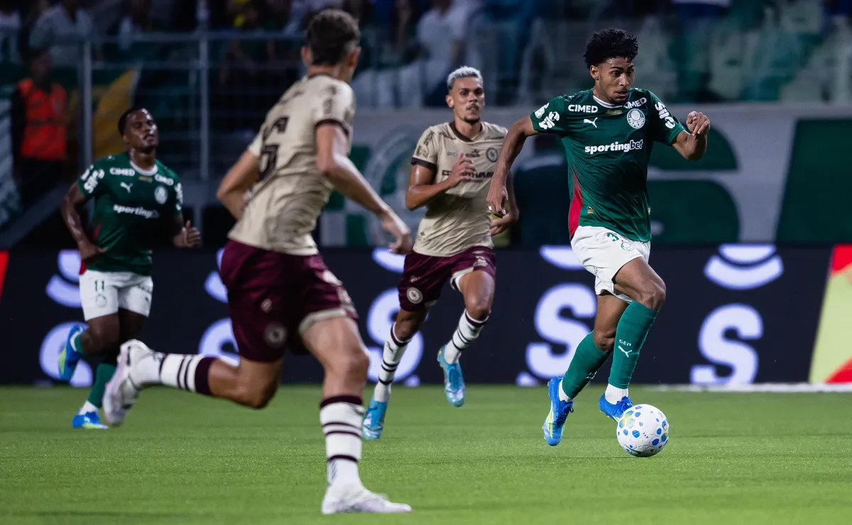 Palmeiras domina Jacuipense, constrói goleada e avança às oitavas de final da Copa do Brasil