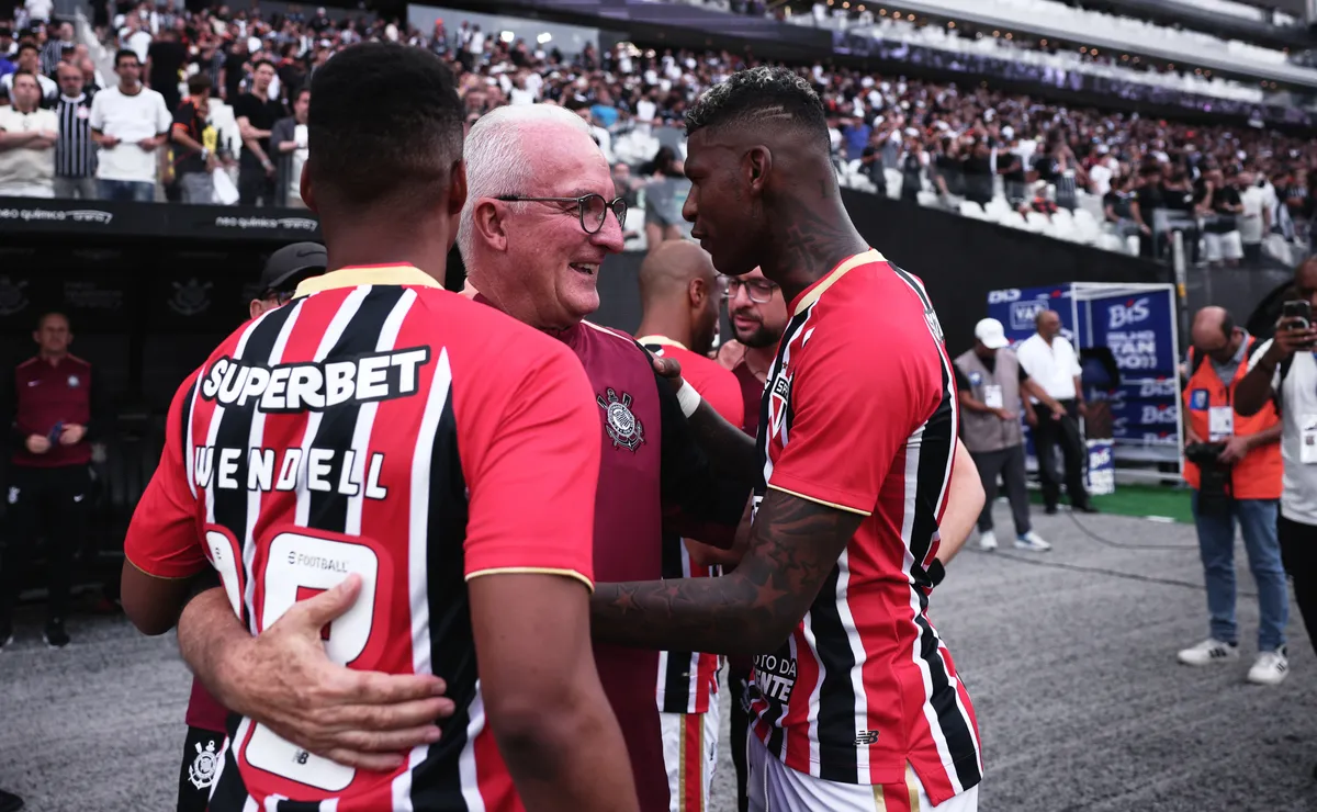 São Paulo acerta retorno de Dorival Júnior até o fim de 2026