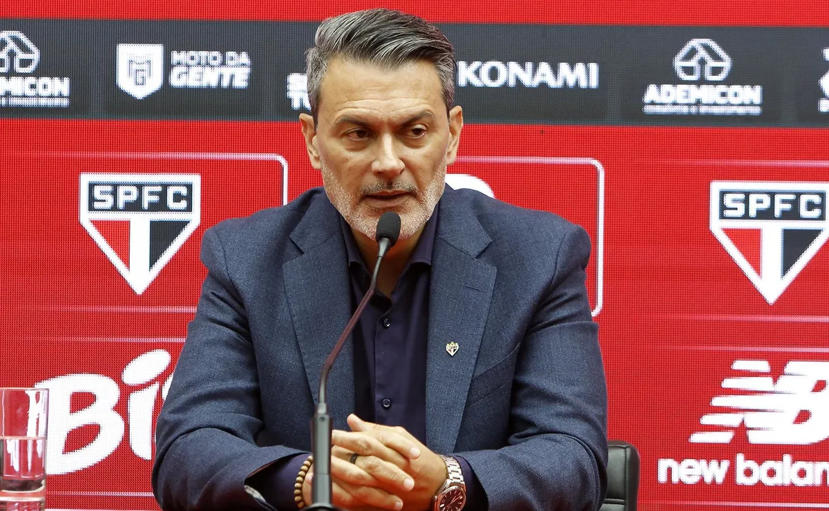 Rui Costa explica ambiente insustentável para Roger e desabafa sobre demissão