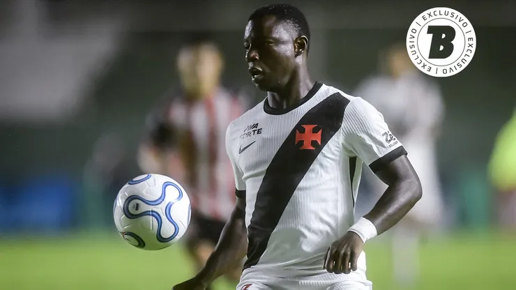 Hinestroza em ação pelo Vasco. (Photo by Marcelo Endelli/Getty Images)