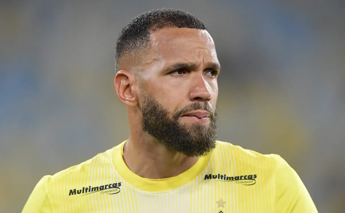 Everson decide em Ceará x Atlético-MG e recebe elogios de Domínguez: “Não me surpreende”