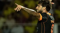 Diniz impõe novo ritmo físico e trio de Corinthians lidera esforço físico - Foto Joisel AmaralAGIF