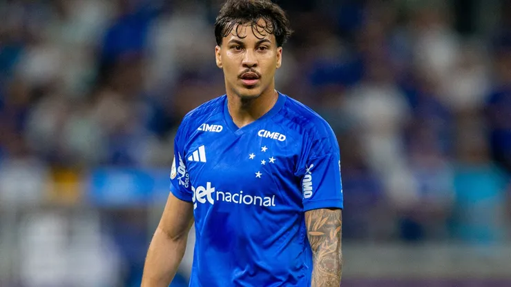 Cruzeiro troca cenário de crise por vitrine internacional e volta a revelar nomes de Seleção - Foto Fernando MorenoAGIF