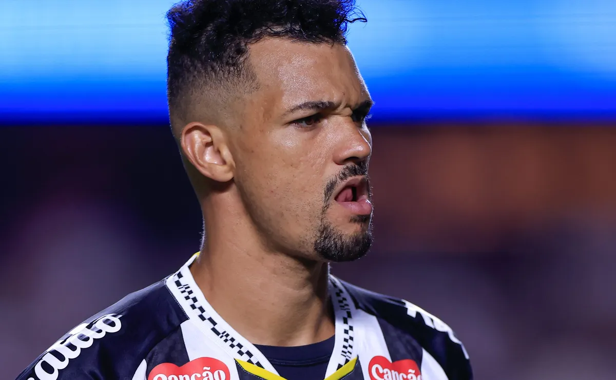 Zé Ivaldo e Tomás Rincón são ignorados e ficam sem espaço com Cuca