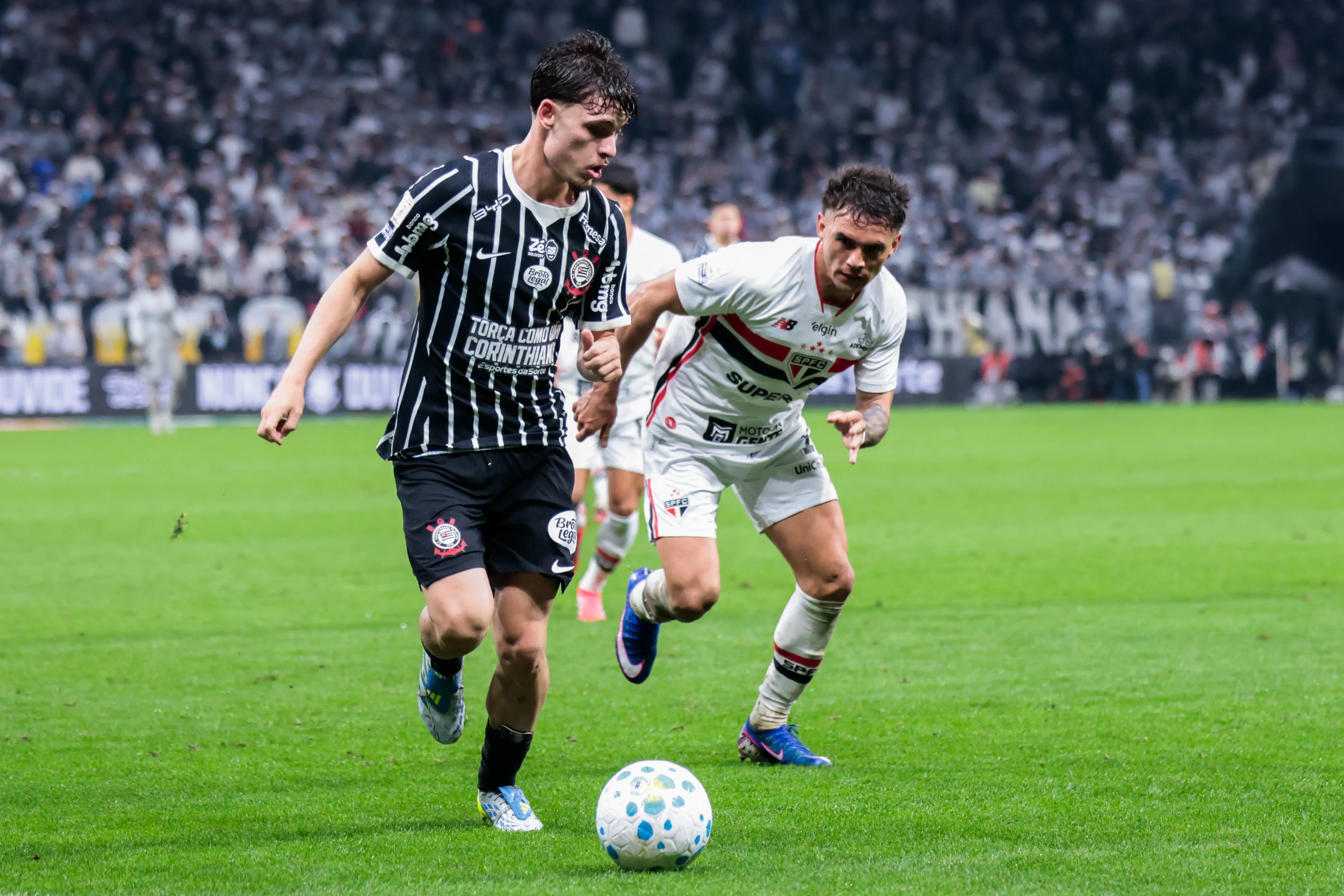Corinthians vem de vitória sobre o São Paulo no Brasileirão. Foto: Marcello Zambrana/AGIF