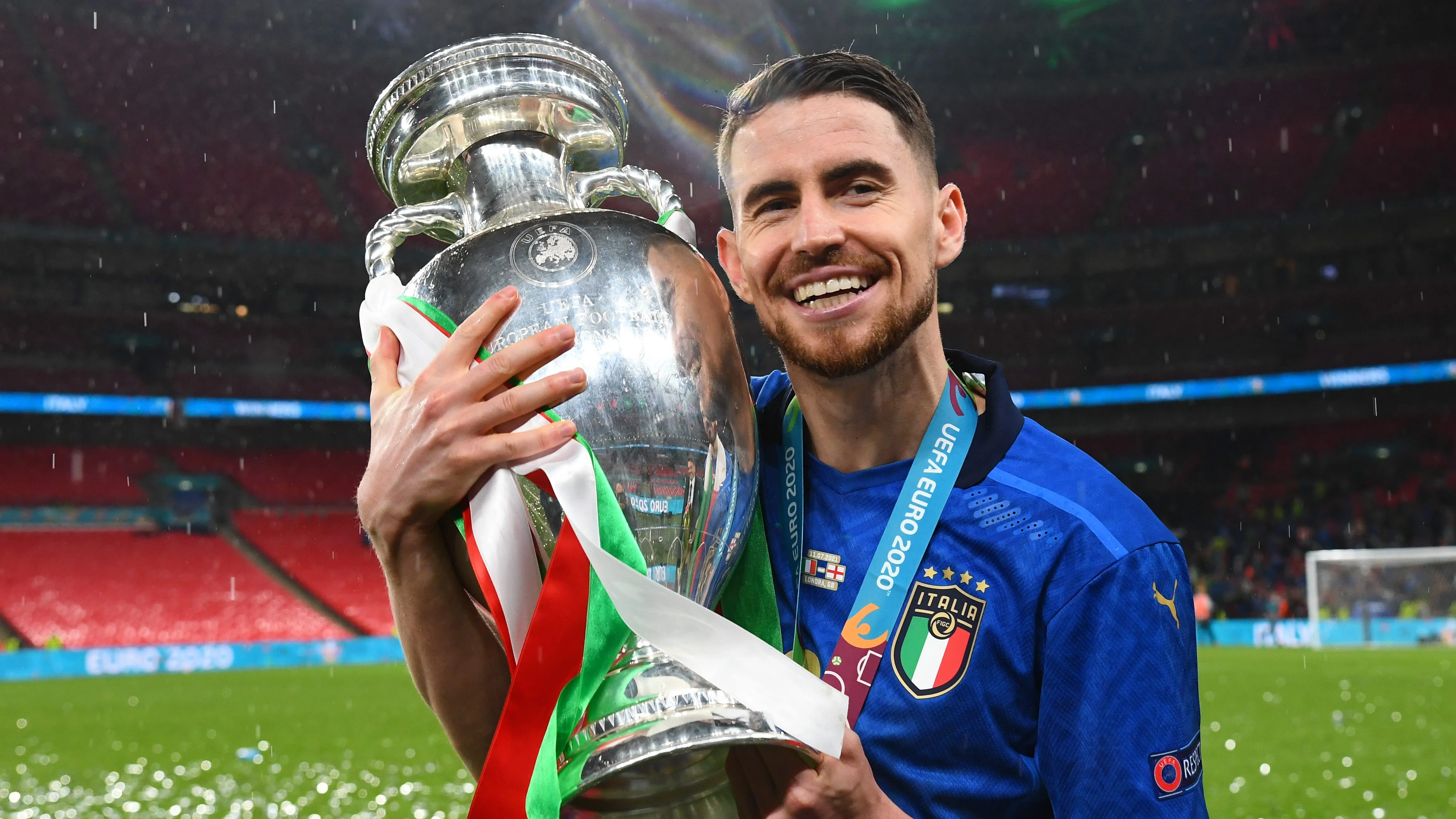 Jorginho já foi campeão da Euro com a Seleção da Itália - (Photo by Claudio Villa/Getty Images).