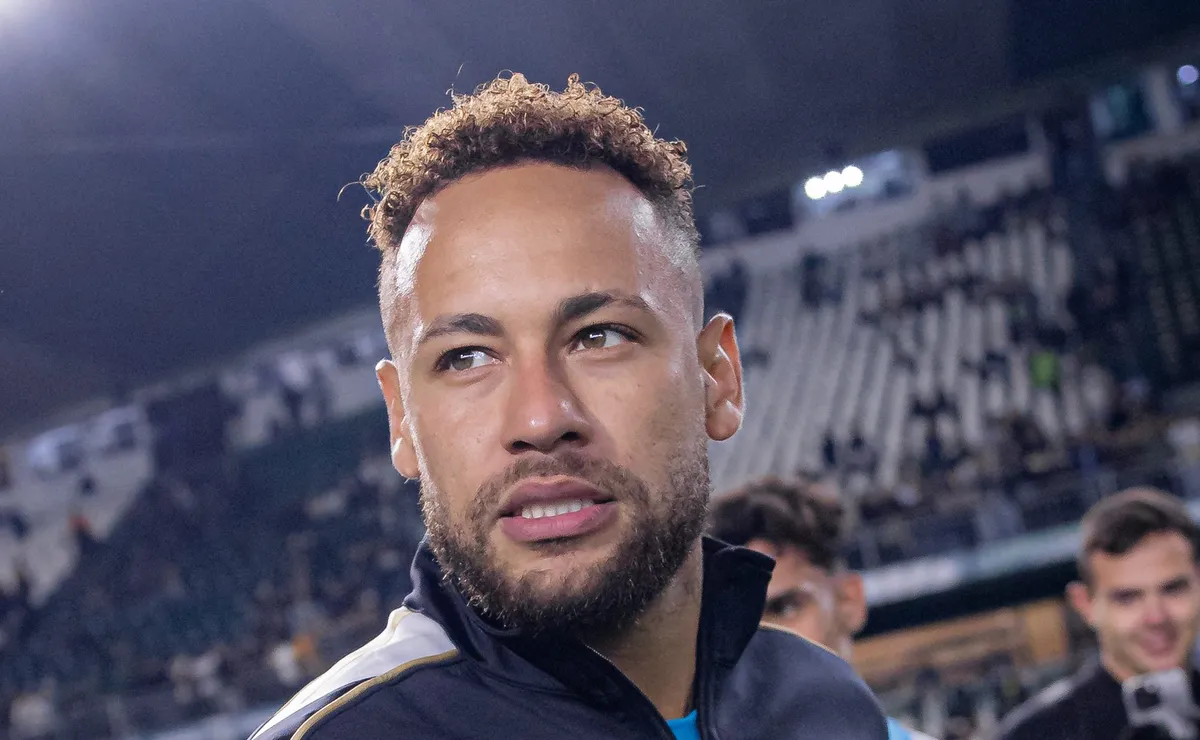 Denilson defende presença de Neymar na Copa do Mundo entre os convocados de Carlo Ancelotti
