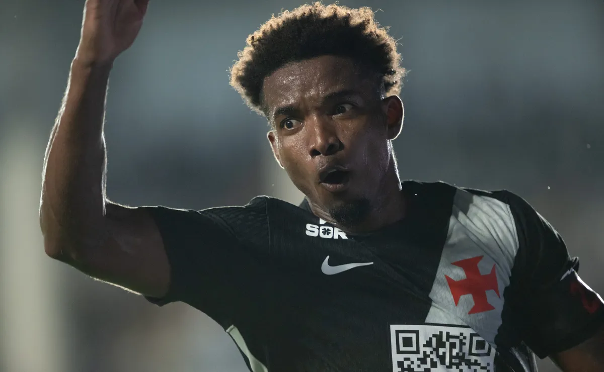Thiago Mendes vive fase artilheira no Vasco e alcança melhor marca em quase 10 anos