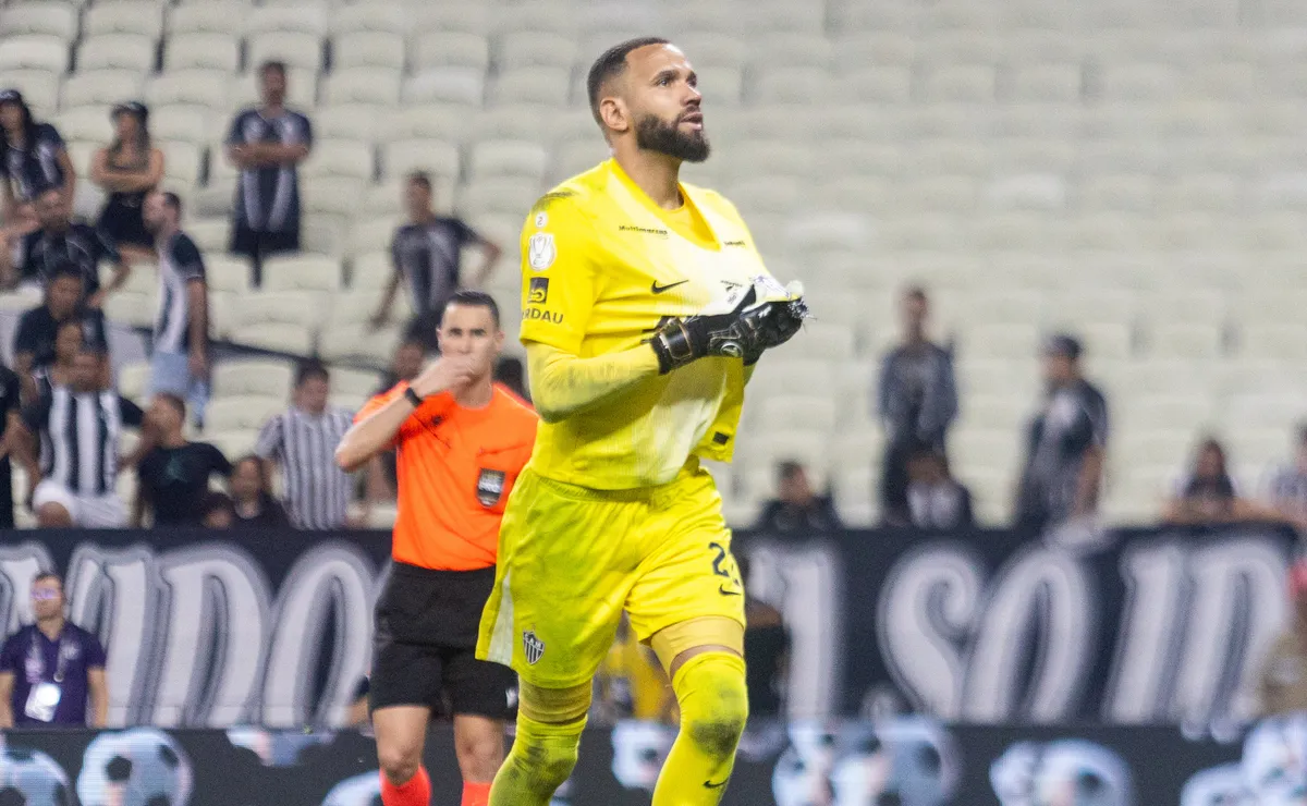Everson atinge alto aproveitamento em pênaltis e decide jogos pelo Atlético-MG
