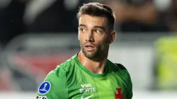 Leo Jardim goleiro do Vasco durante partida contra o Olimpia no estadio Sao Januario pelo campeonato Copa Sul-Americana 2026.