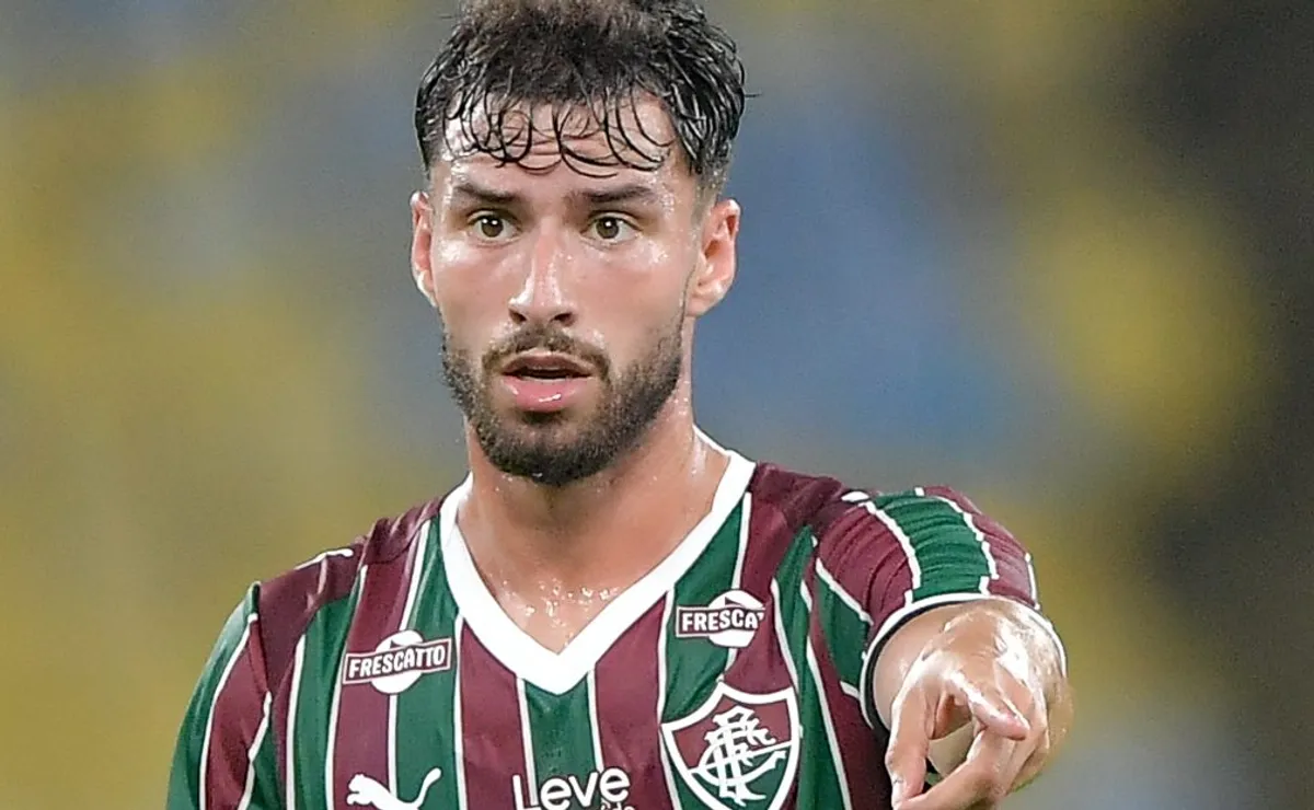 Zubeldía deixa situação de Martinelli em aberto no Flu e pede calma