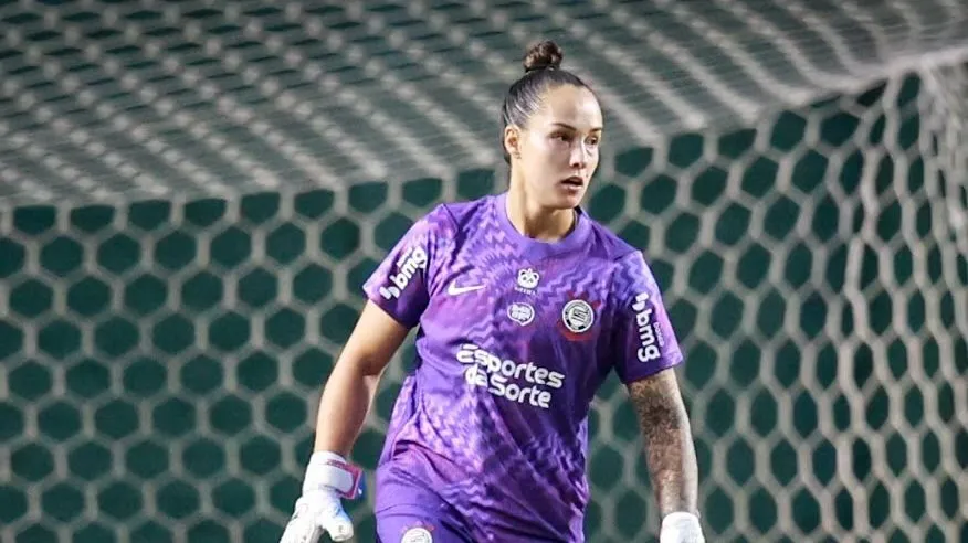 Goleira Nicole Ramos do Corinthians em campo pelo Paulistão Feminino